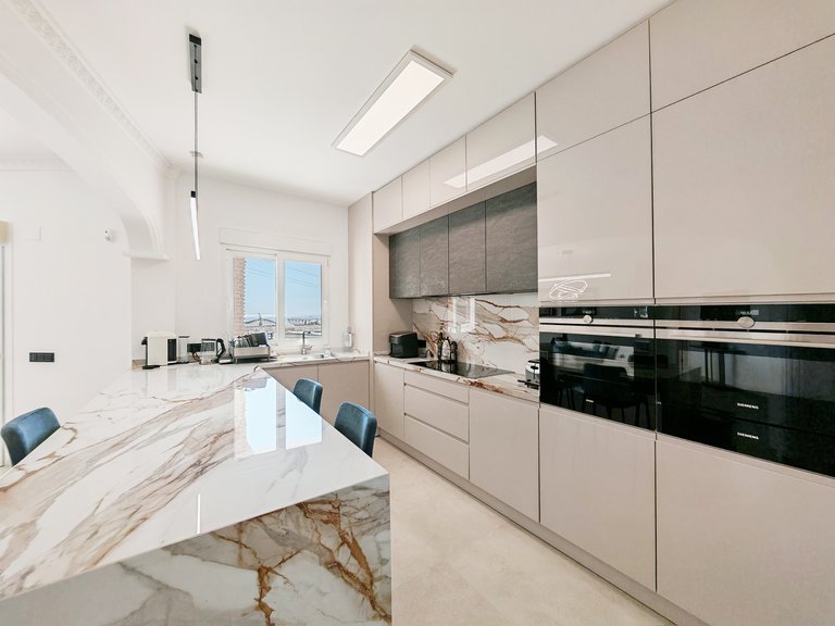 Villa for Sale in Benalmadena, Malaga 8