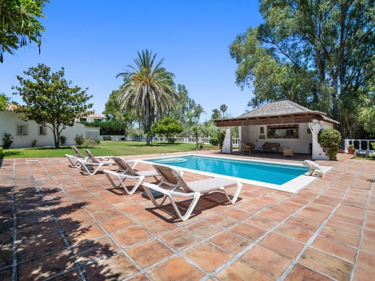 Fristående villa i Guadalmina Baja 3