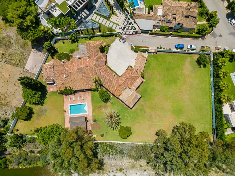 Fristående villa i Guadalmina Baja 2
