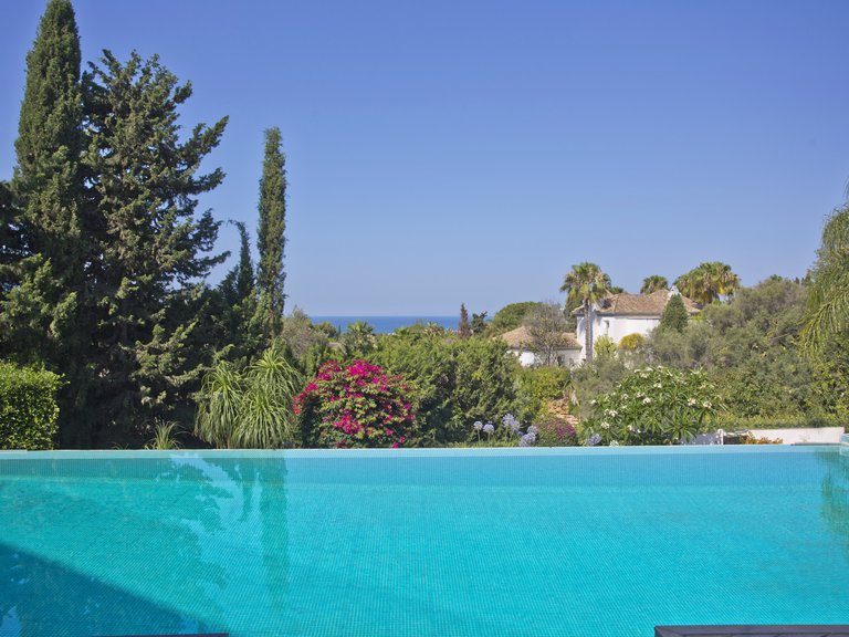 Villa for Sale in Marbella, Malaga 30
