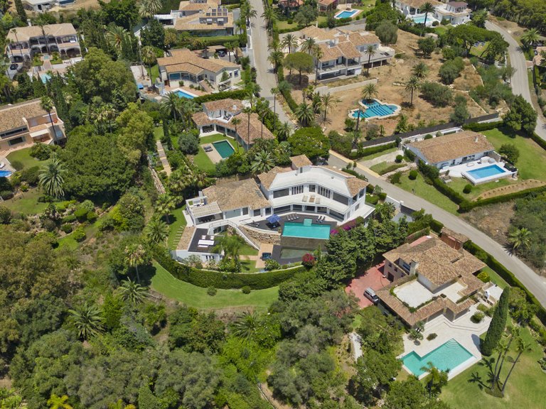 Villa for Sale in Marbella, Malaga 2