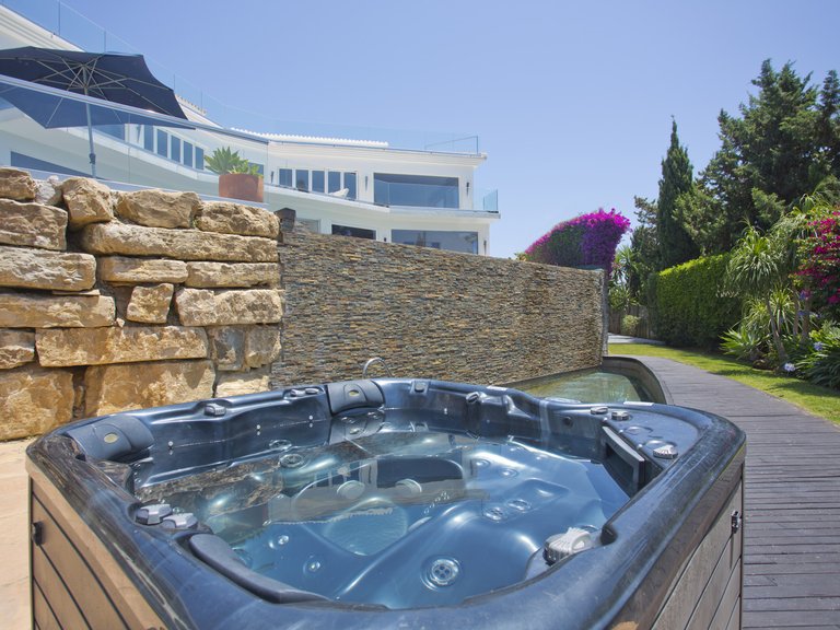 Villa for Sale in Marbella, Malaga 5