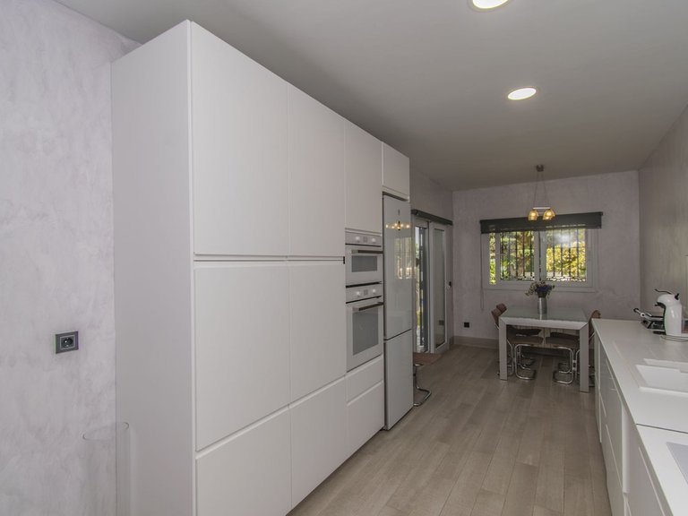 Villa for Sale in Marbella, Malaga 5