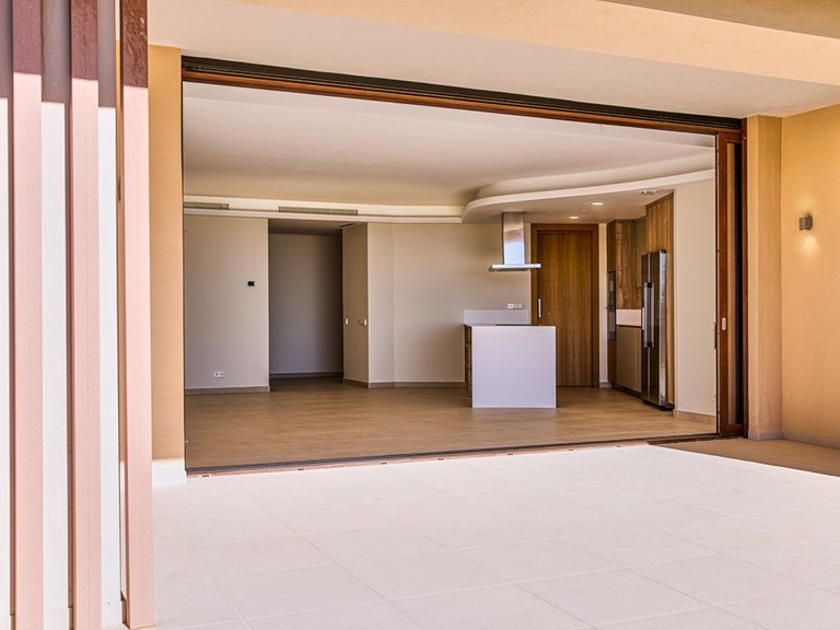 Ground Floor Apartment in Benahavís 17