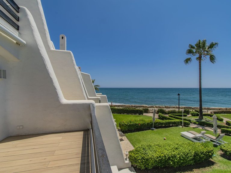 Town House for Sale in Marbella, Malaga 25
