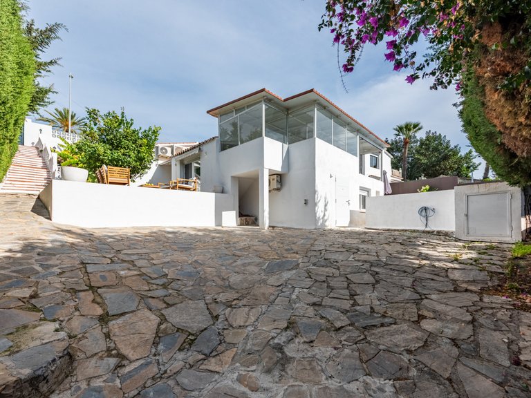 Villa for Sale in Marbella, Malaga 16