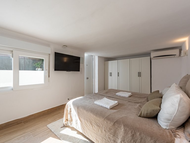 Villa for Sale in Marbella, Malaga 14