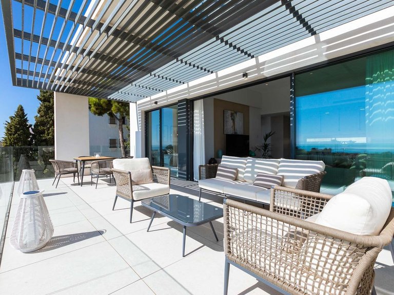 Absolutely breathtaking penthouse in La Quinta 8