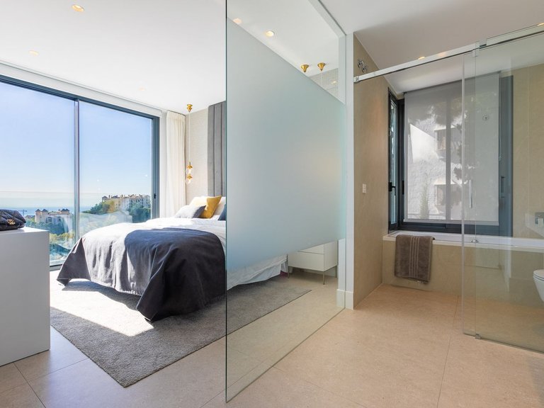 Absolutely breathtaking penthouse in La Quinta 13
