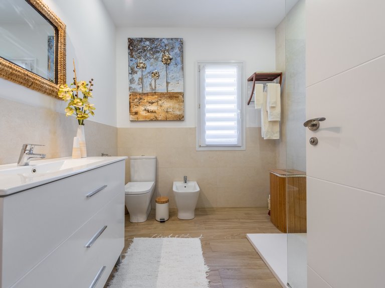 Villa for Sale in Estepona, Malaga 10