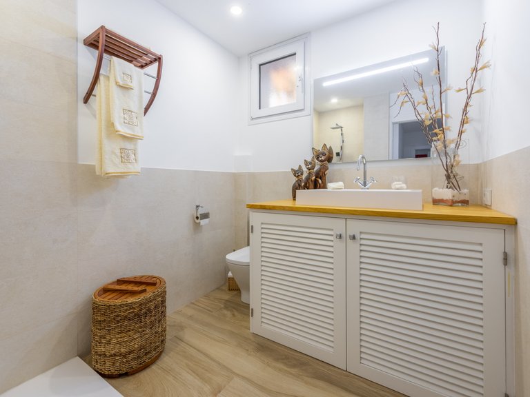 Villa for Sale in Estepona, Malaga 12