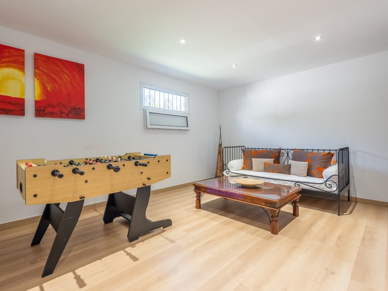 Villa for Sale in Estepona, Malaga 14
