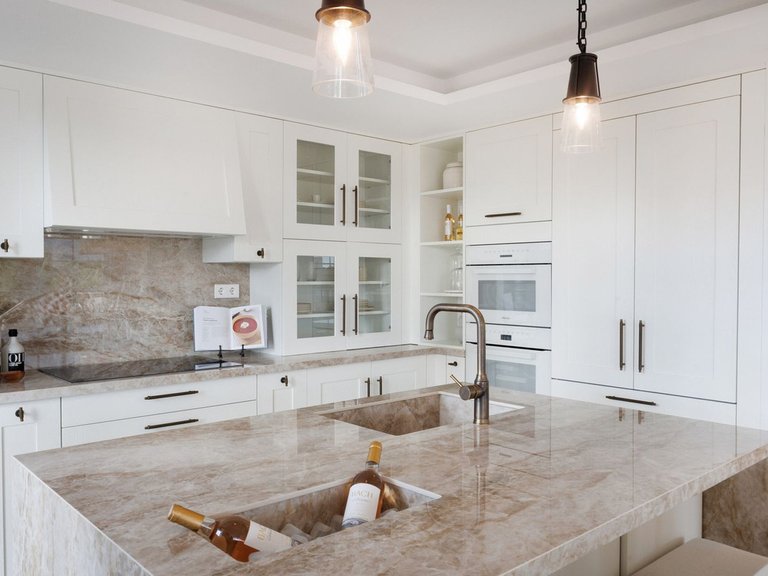 Villa for Sale in Marbella, Malaga 14