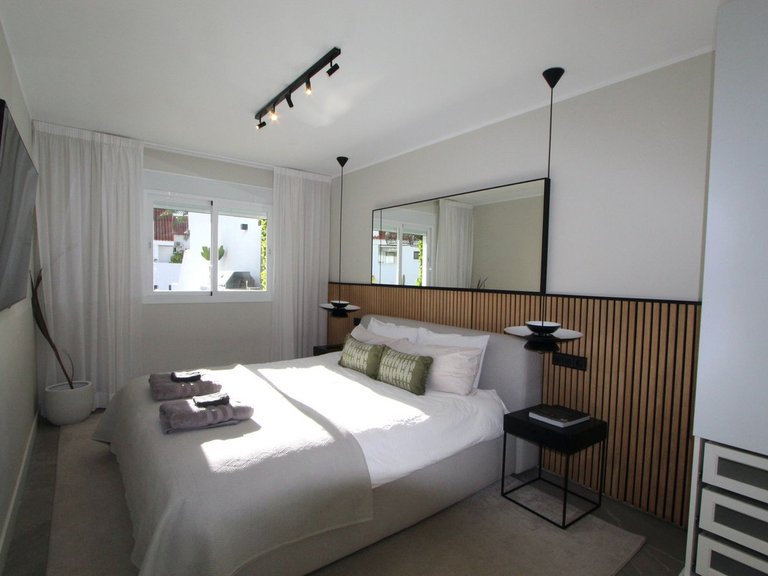 Apartment for Sale in Marbella, Malaga 40