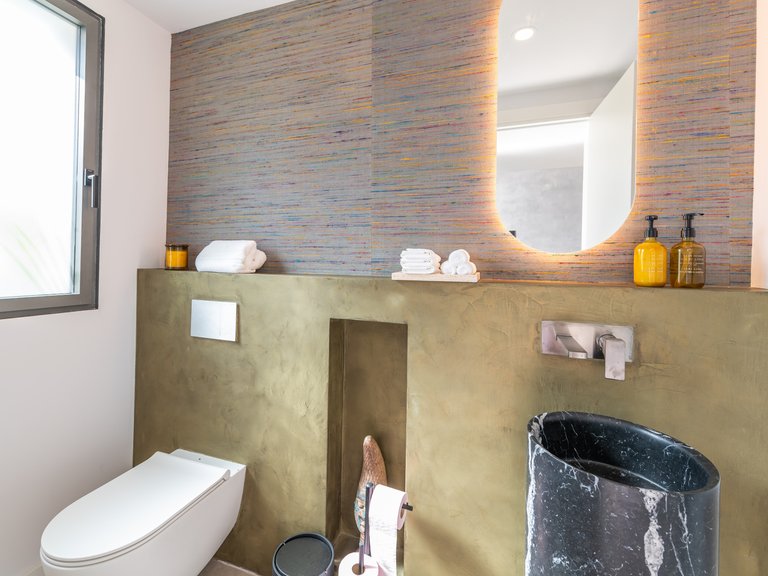 Villa for Sale in Marbella, Malaga 32