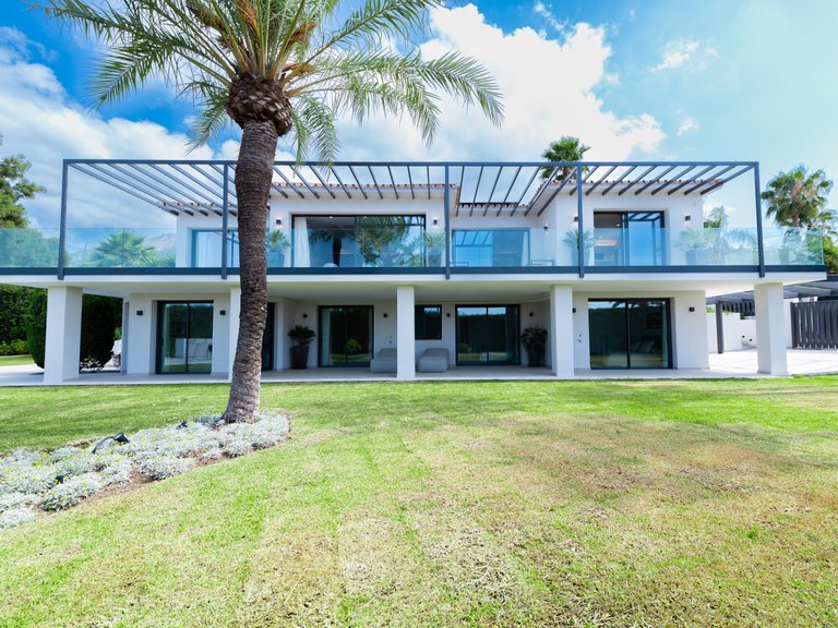 Villa for Sale in Marbella, Malaga 45