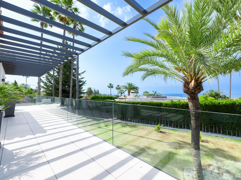 Villa for Sale in Marbella, Malaga 42