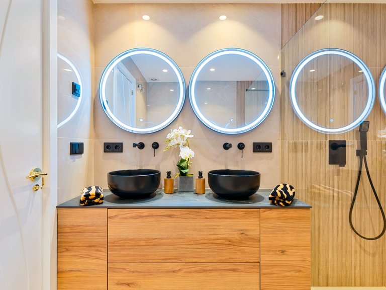 Penthouse for Sale in Marbella, Malaga 24