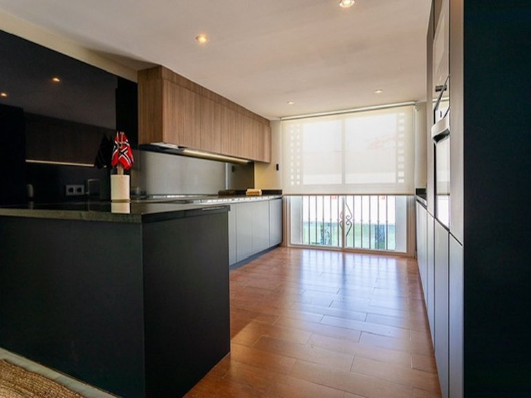 Penthouse for Sale in Marbella, Malaga 12