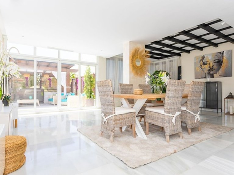 Penthouse for Sale in Marbella, Malaga 10