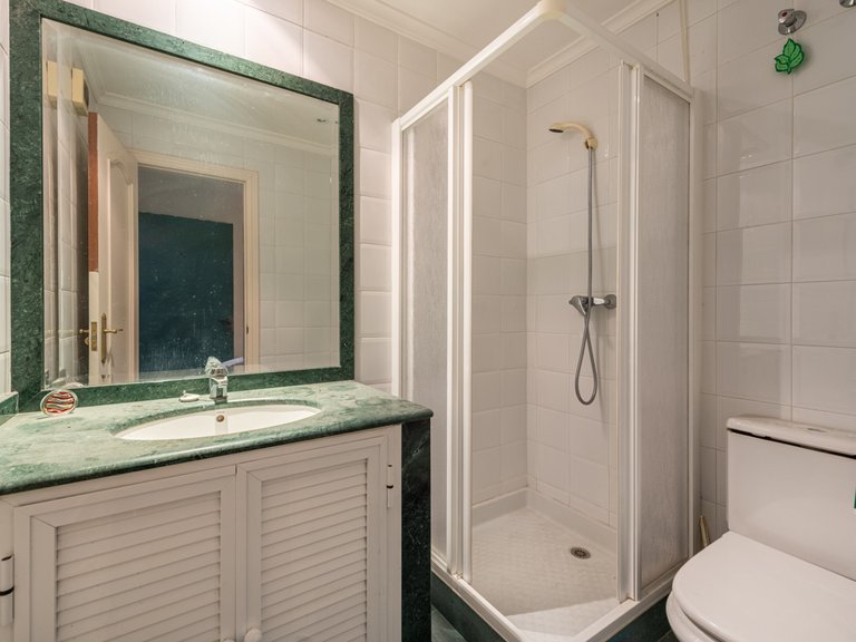 Apartment for Sale in Marbella, Malaga 12