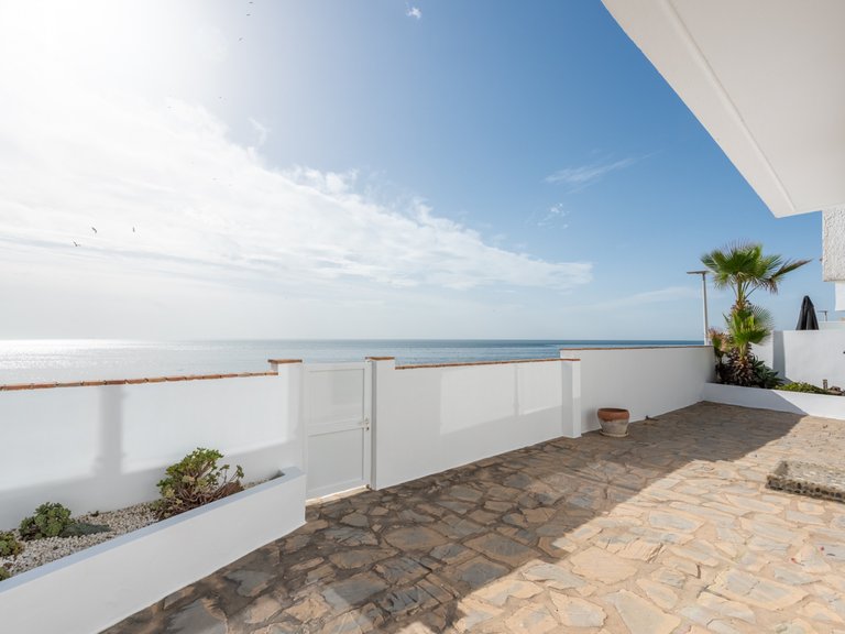 Villa for Sale in Estepona, Malaga 16