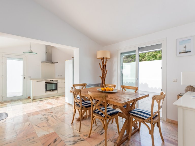 Villa for Sale in Estepona, Malaga 13