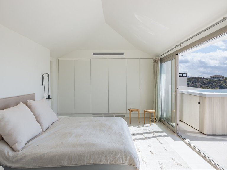 Penthouse for Sale in Marbella, Malaga 54