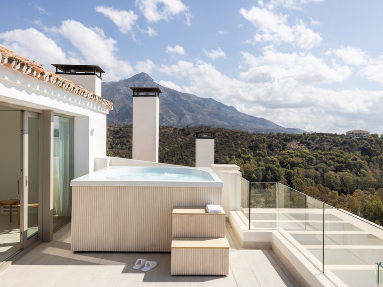Penthouse for Sale in Marbella, Malaga 55