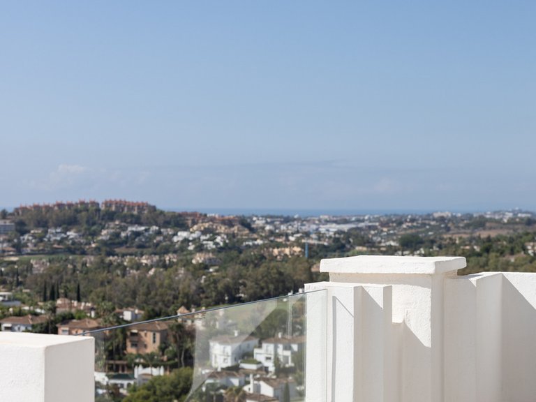 Penthouse for Sale in Marbella, Malaga 28