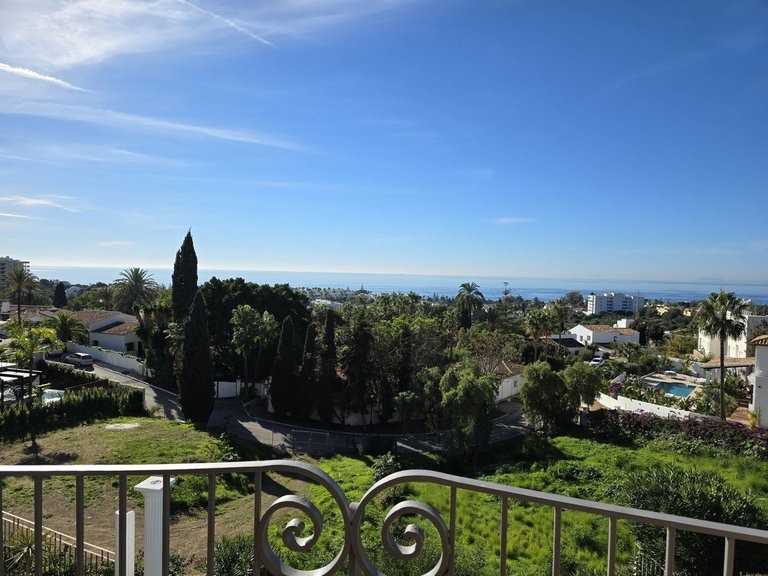 Villa for Sale in Marbella, Malaga 42