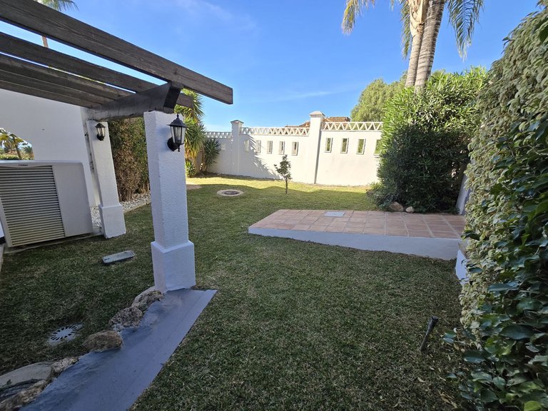 Villa for Sale in Marbella, Malaga 30