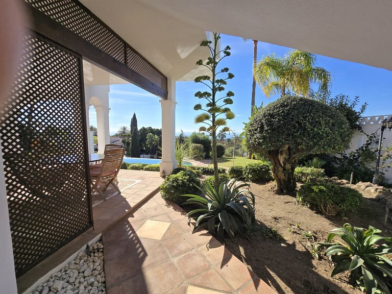 Villa for Sale in Marbella, Malaga 31
