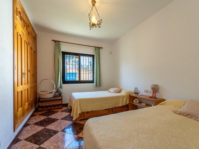 Villa for Sale in Marbella, Malaga 27