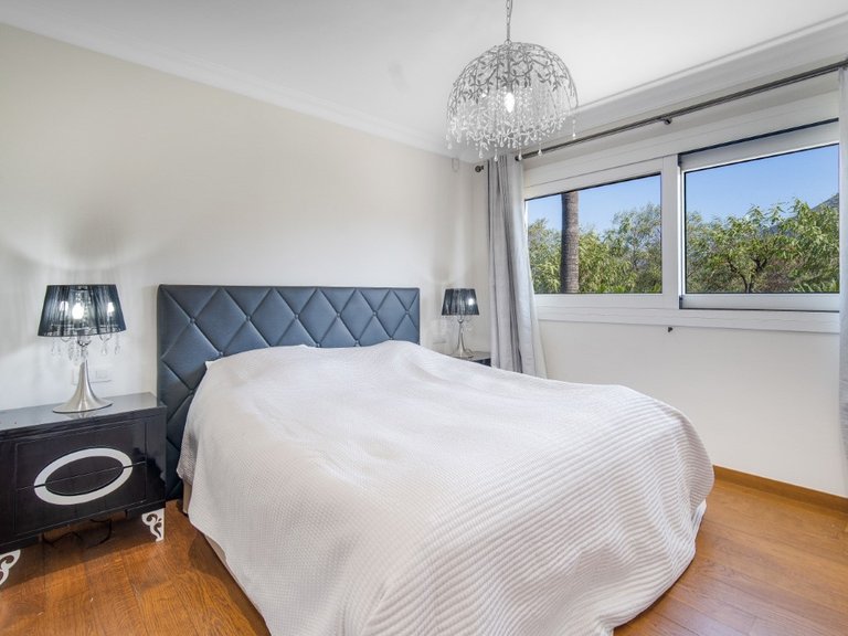 Villa for Sale in Marbella, Malaga 15