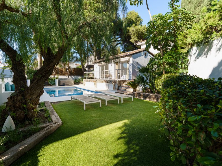 Villa for Sale in Marbella, Malaga 3