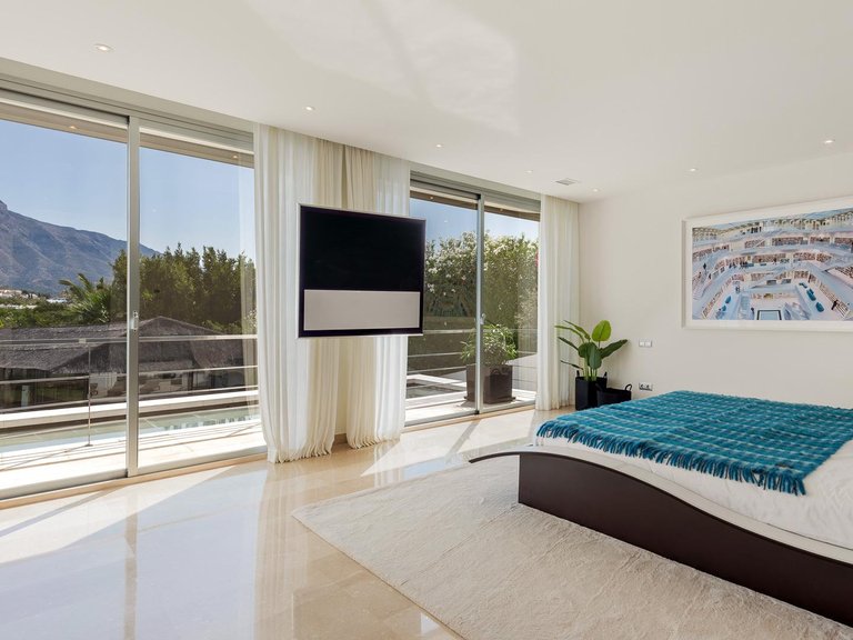 Villa for Sale in Marbella, Malaga 2