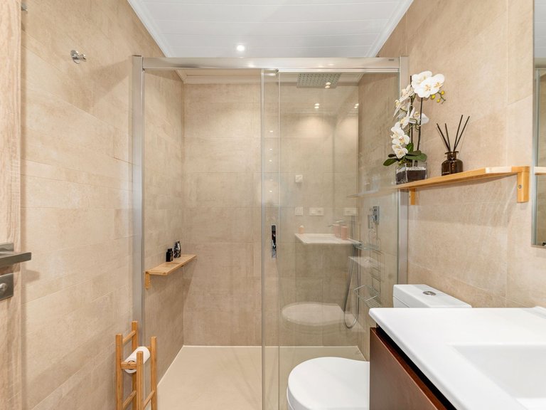 Apartment for Sale in Marbella, Malaga 11