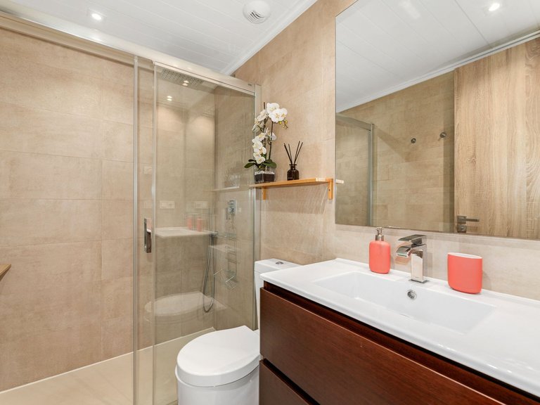 Apartment for Sale in Marbella, Malaga 10