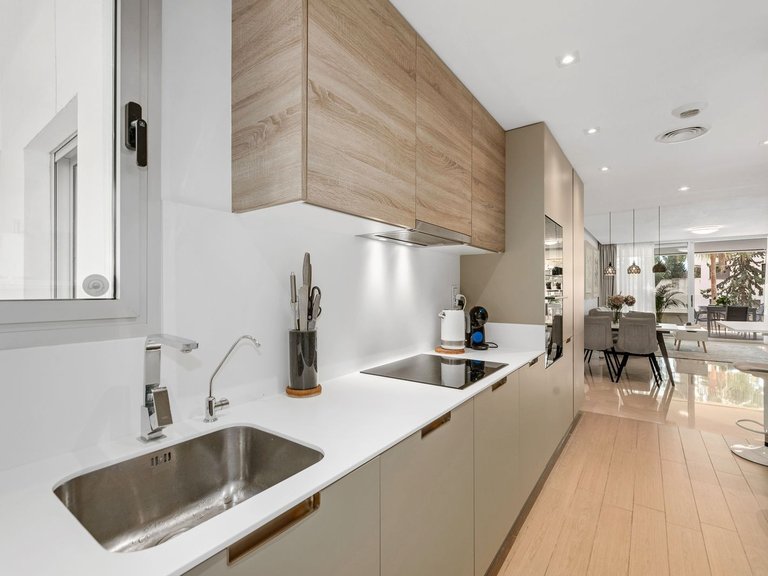 Apartment for Sale in Marbella, Malaga 20