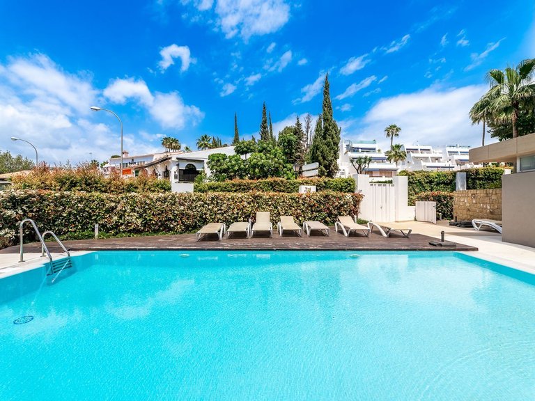 Apartment for Sale in Marbella, Malaga 23