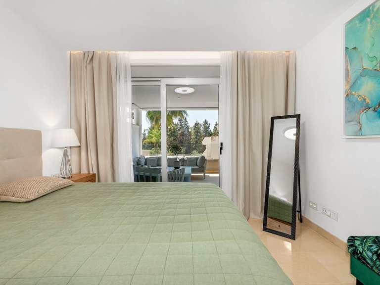 Apartment for Sale in Marbella, Malaga 14