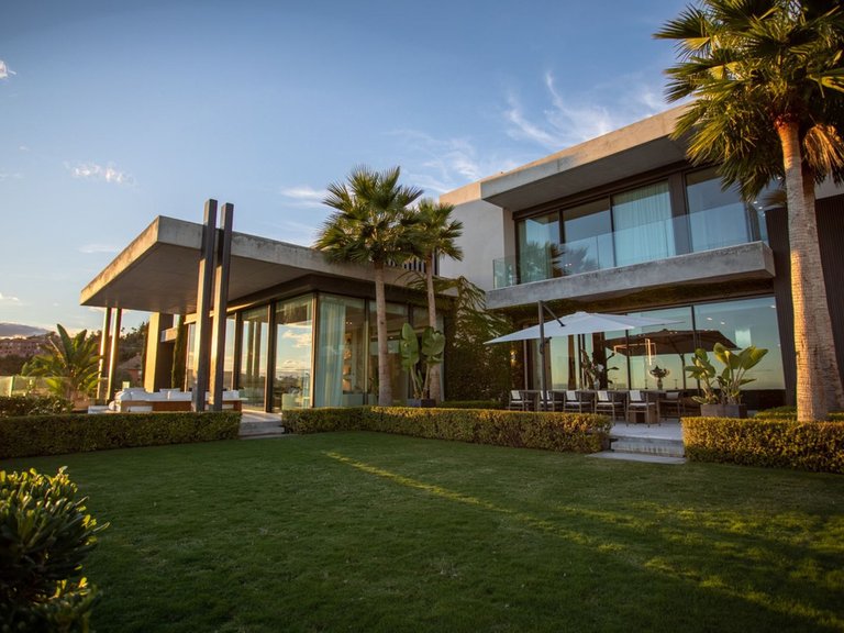 Villa for Sale in Benahavis, Malaga 5