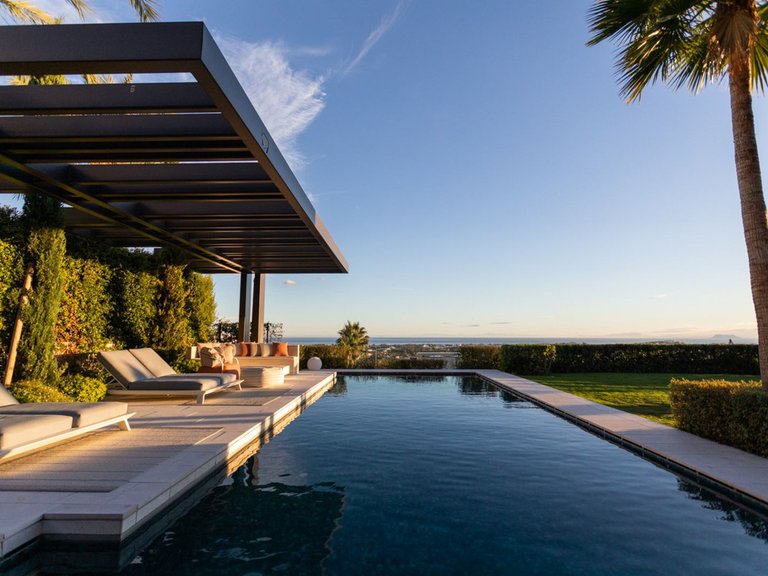 Villa for Sale in Benahavis, Malaga 3