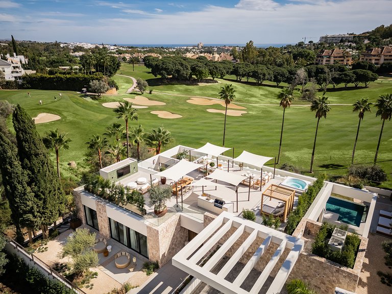 Villa for Sale in Marbella, Malaga 25