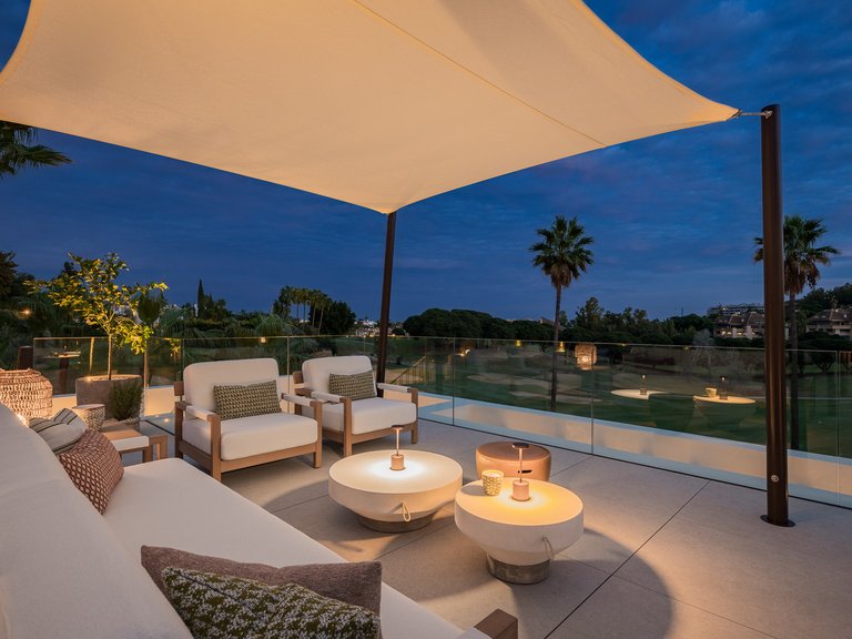 Villa for Sale in Marbella, Malaga 8