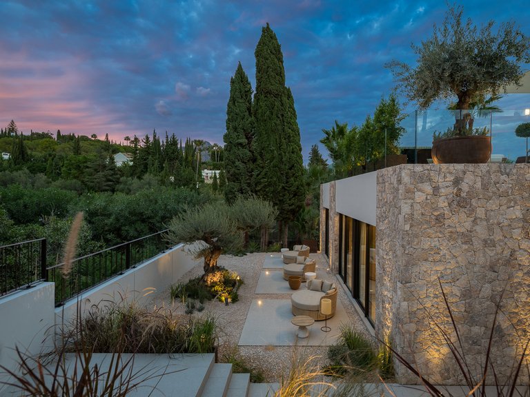 Villa for Sale in Marbella, Malaga 6