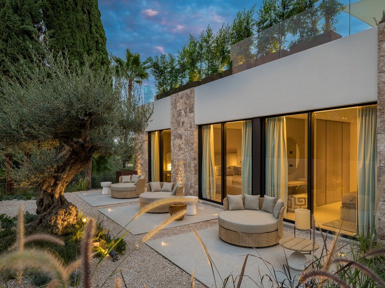 Villa for Sale in Marbella, Malaga 5