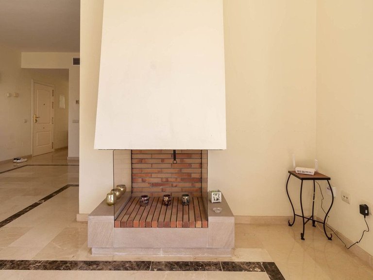 Penthouse for Sale in Marbella, Malaga 12