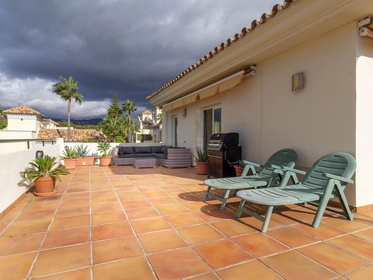 Penthouse for Sale in Marbella, Malaga 20